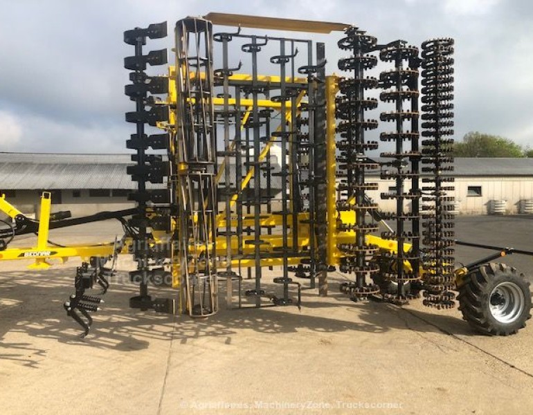 39473051_1587202938_178